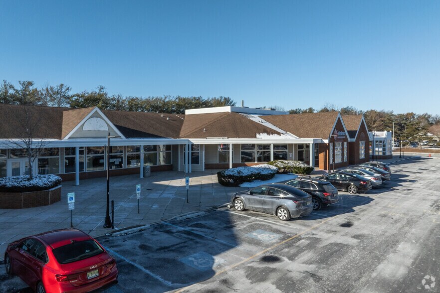 More Photos Of 1 Plaza Dr, Toms River Office For Lease