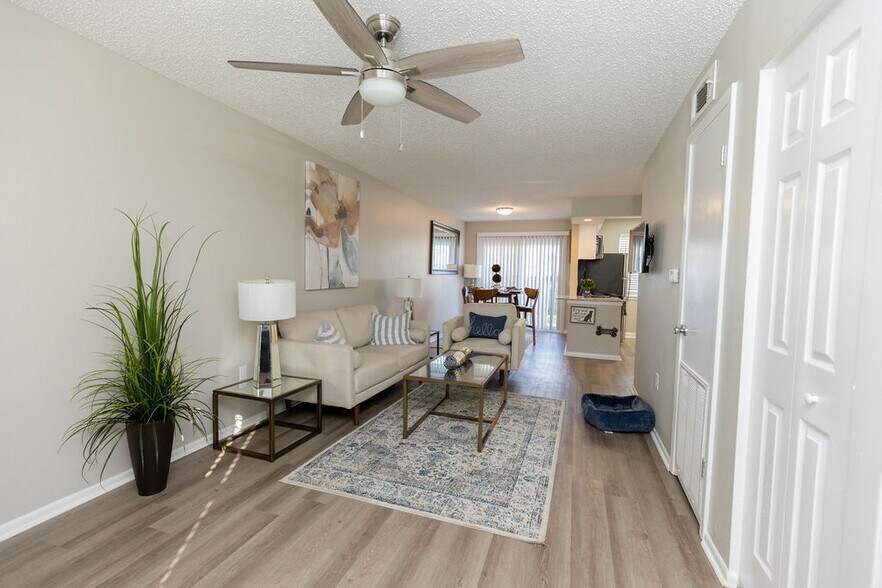 More Photos Of 5431 Essen Ln, Baton Rouge Apartments For Sale