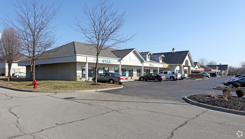 More Photos Of 218-258 W Olentangy St, Powell Unknown For Lease