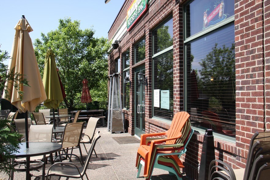 More Photos Of 115 Railway St W, Loretto General Retail For Sale