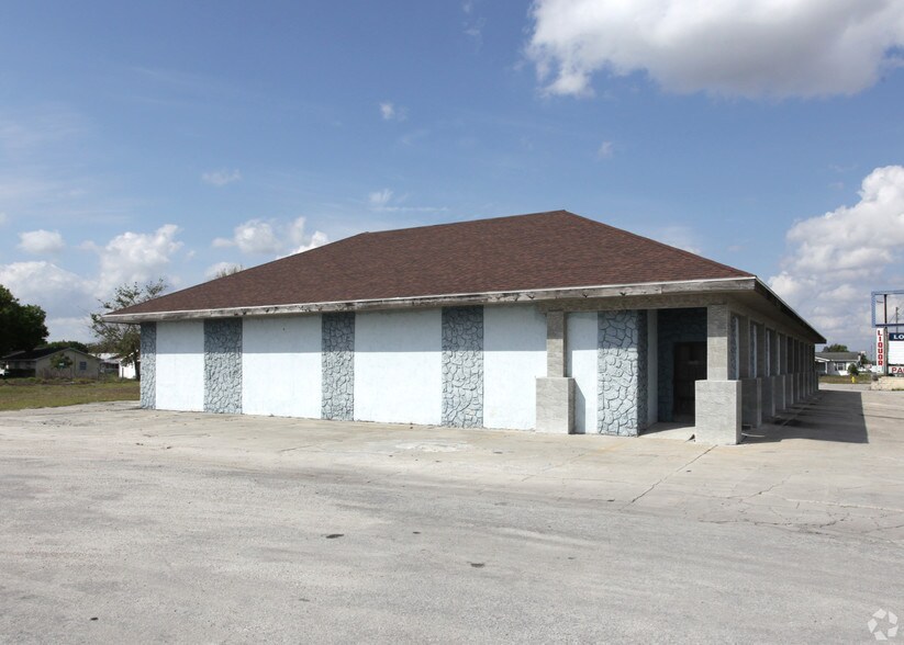 More Photos Of 2054 Hwy 70 W, Okeechobee Storefront Retail Office For Sale