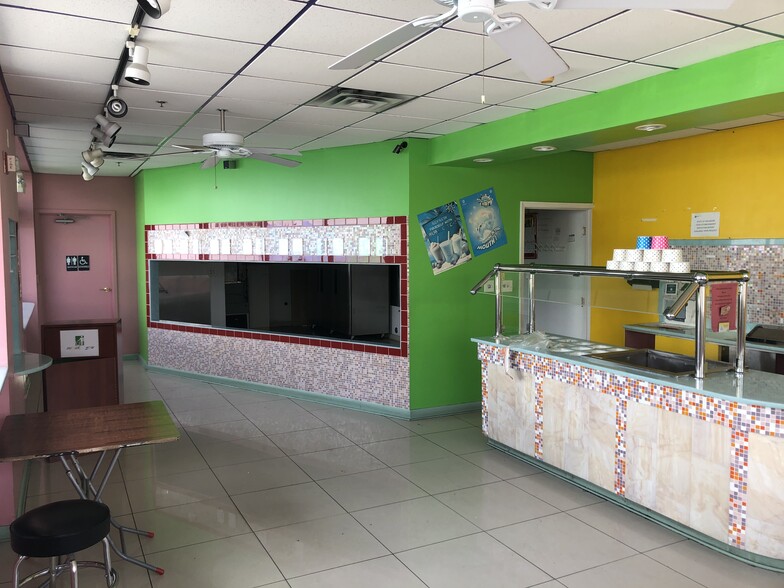 More Photos Of 147-157 E Main St, Newark Storefront Retail Residential For Lease