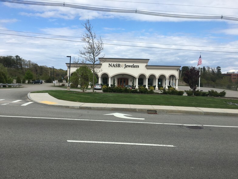 Primary Photo Of 61 Commerce Way, Plymouth Storefront Retail Office For Lease