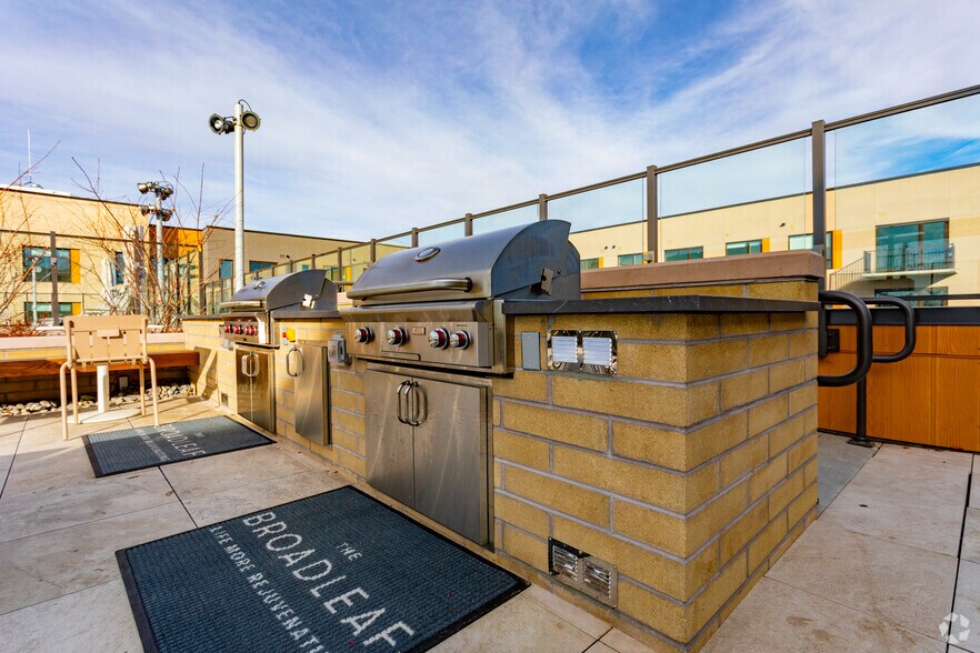 More Photos Of 1380 Uvalda St, Aurora Apartments For Lease
