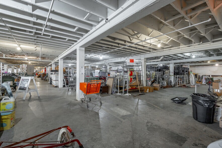 More Photos Of 104 Monterey Street, Cowan Industrial For Sale