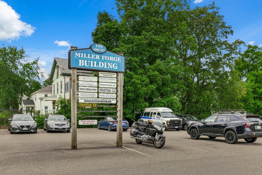 More Photos Of 93 Roxbury St, Keene Office For Sale