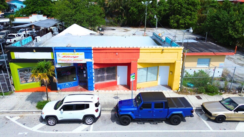 Primary Photo Of 1527 W Flagler St, Miami Freestanding For Lease