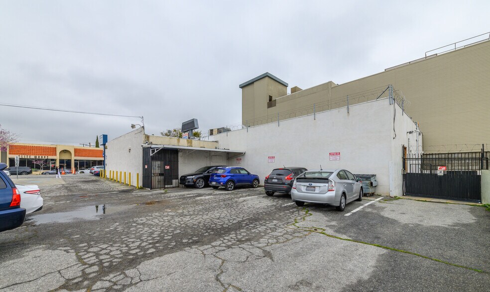 More Photos Of 846 E Valley Blvd, San Gabriel Freestanding For Sale