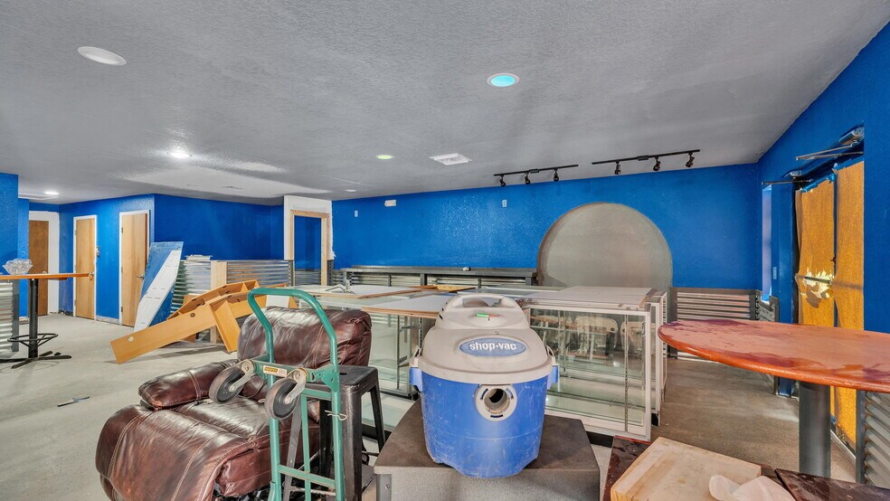 More Photos Of 4314 N Suncoast Blvd, Crystal River Office For Sale