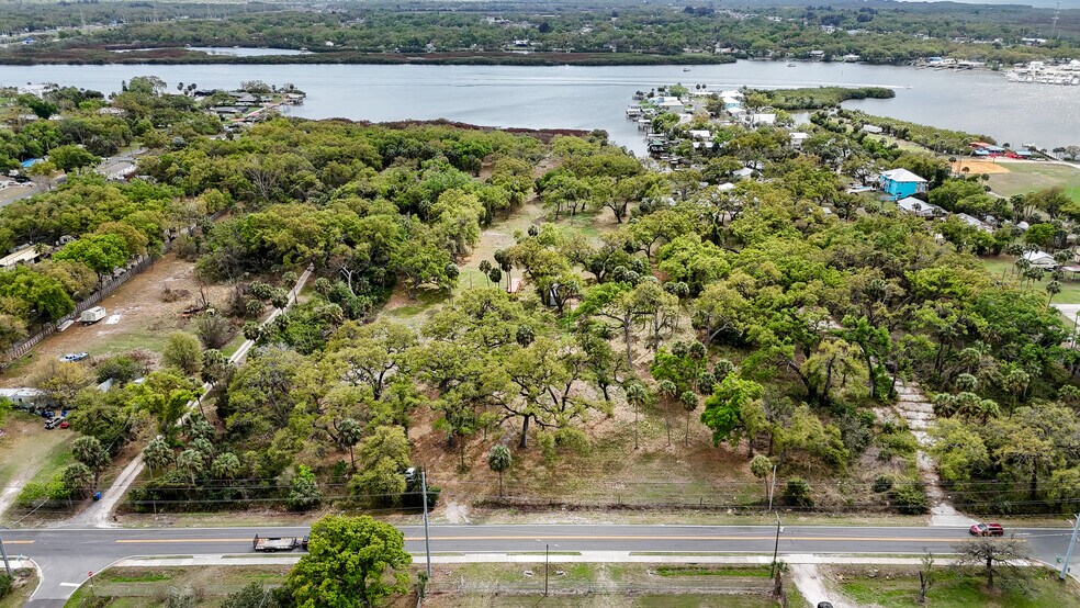 More Photos Of 7013-7015 Riverview Dr, Riverview Land For Sale