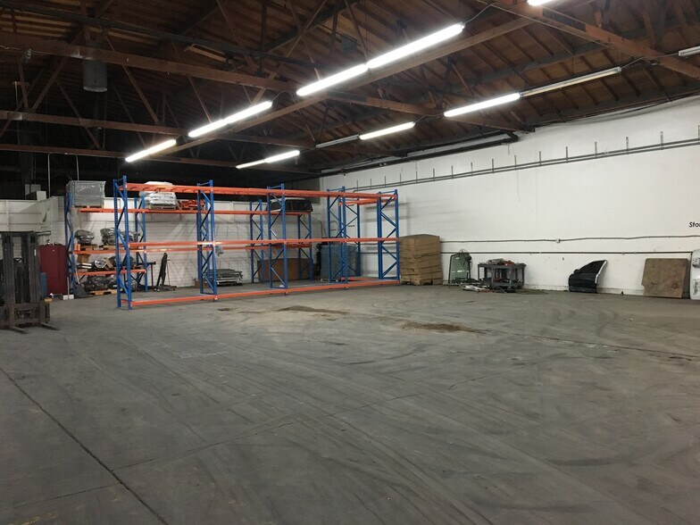 More Photos Of 11911 Woodruff Ave, Downey Warehouse For Sale