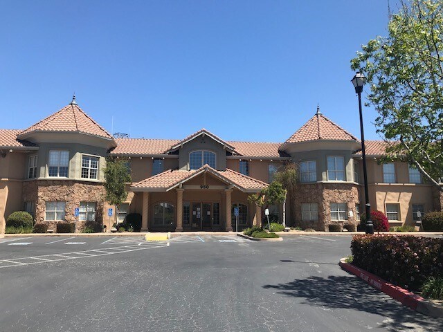 Primary Photo Of 950 E Blanco Rd, Salinas Office For Lease