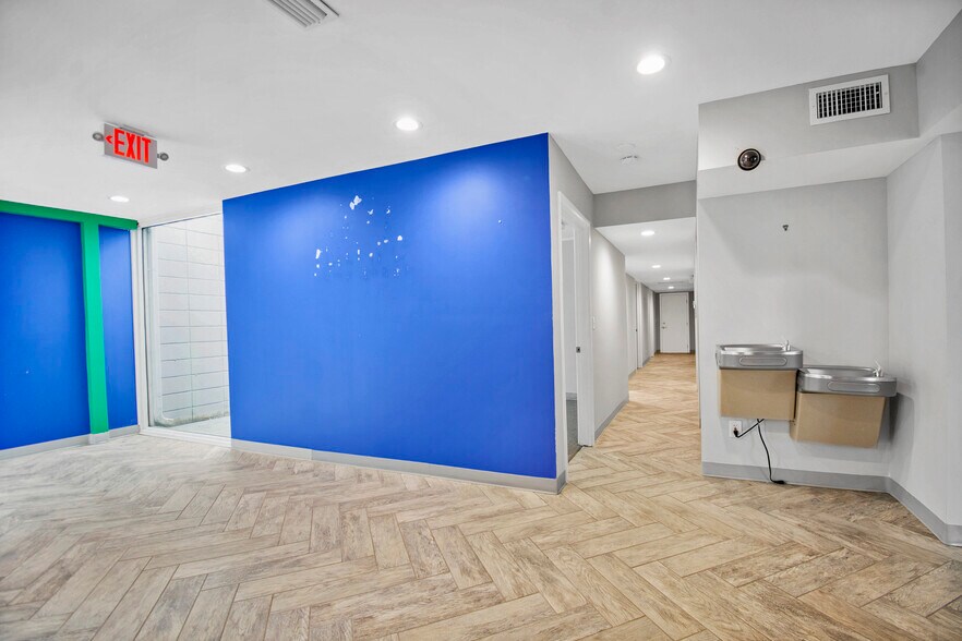 More Photos Of 315 11th Ave N, Jacksonville Beach Medical For Lease