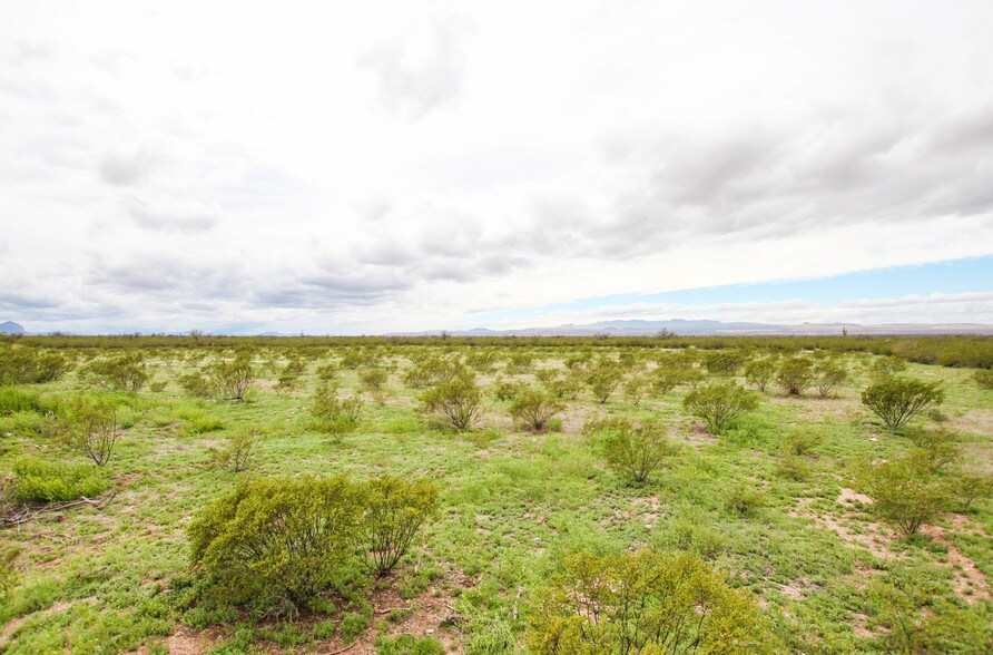 More Photos Of 5860 E Comsoft Pl, Sahuarita Land For Lease