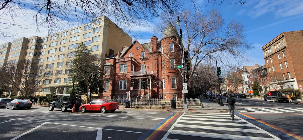 Primary Photo Of 1420 17th St NW, Washington Apartments For Lease