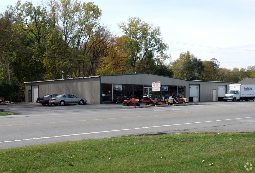 More Photos Of 217 In-930, New Haven Freestanding For Sale