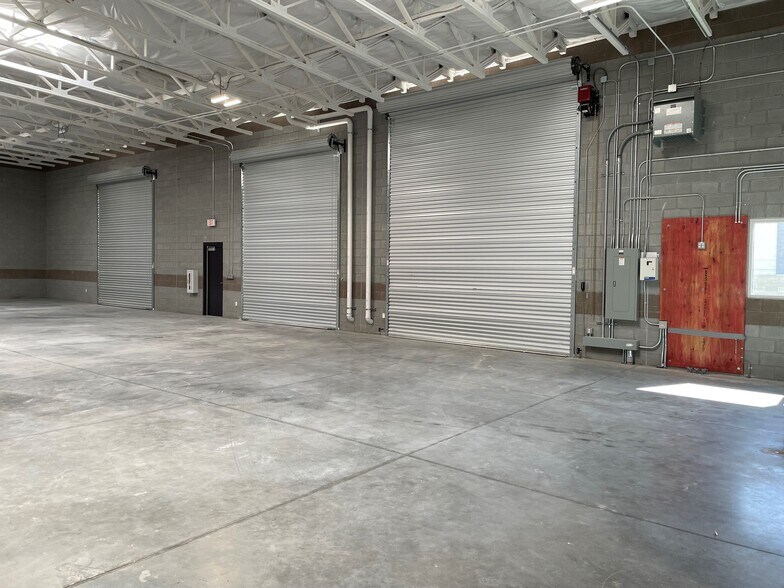 More Photos Of 3408 Neeham Rd, North Las Vegas Manufacturing For Lease