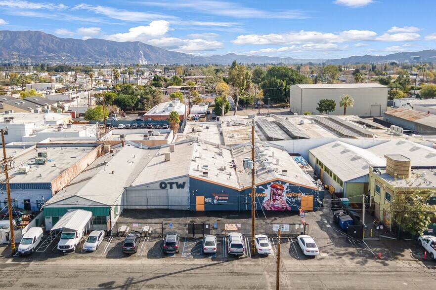 More Photos Of 5524-5536 Satsuma Ave, North Hollywood Food Processing For Sale