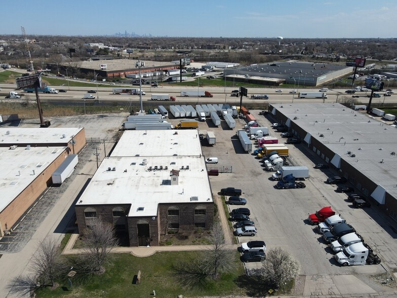 More Photos Of 9735 Industrial Dr, Bridgeview Light Distribution For Sale