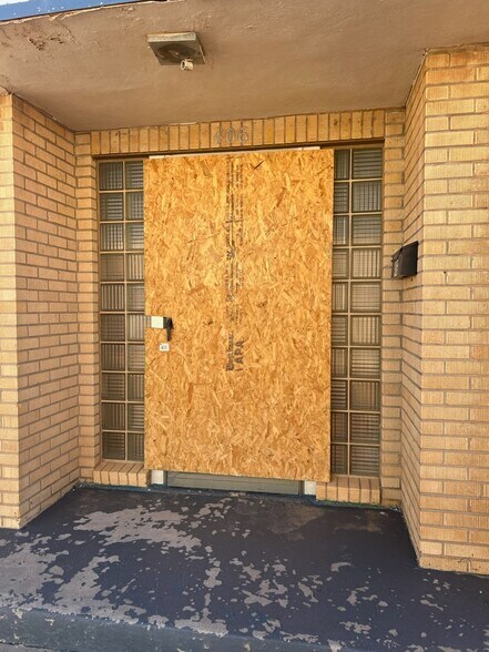 More Photos Of 406 Lfd Dr, Littlefield Apartments For Sale