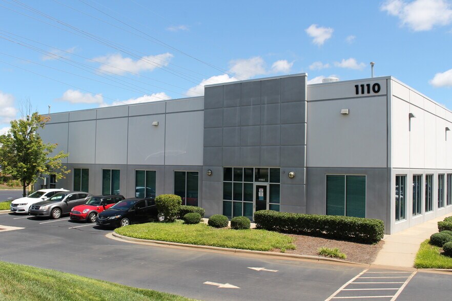 Primary Photo Of 1110 Center Park Dr, Charlotte Flex For Lease