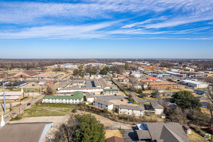 More Photos Of 1820 E Texas St, Bossier City Apartments For Sale