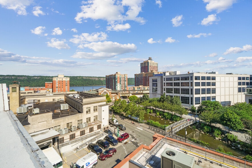 More Photos Of 63-65 Main St, Yonkers Office For Sale