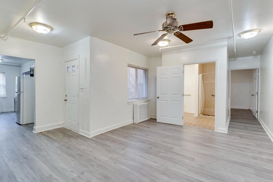 More Photos Of 337 Delafield Plz NW, Washington Apartments For Sale