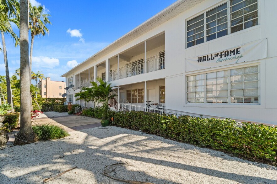 More Photos Of 901 Pennsylvania Ave, Miami Beach Apartments For Sale