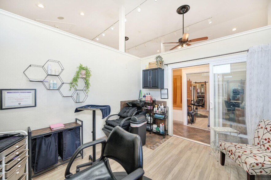 More Photos Of 707-709 Natoma St, Folsom Storefront Retail Office For Sale