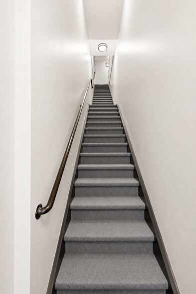 More Photos Of 158 Newton St, Brooklyn Apartments For Sale