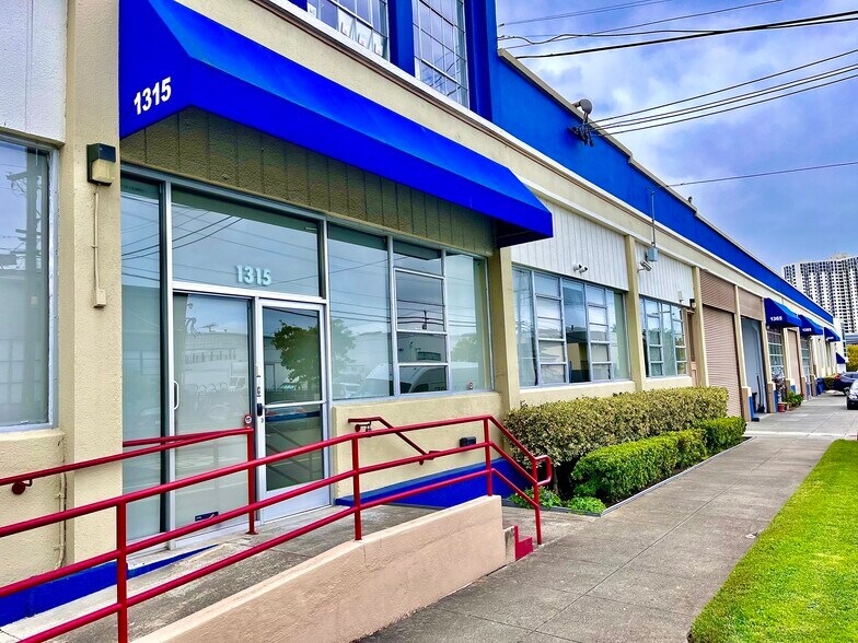 More Photos Of 1311-1425 63rd St, Emeryville Distribution For Lease