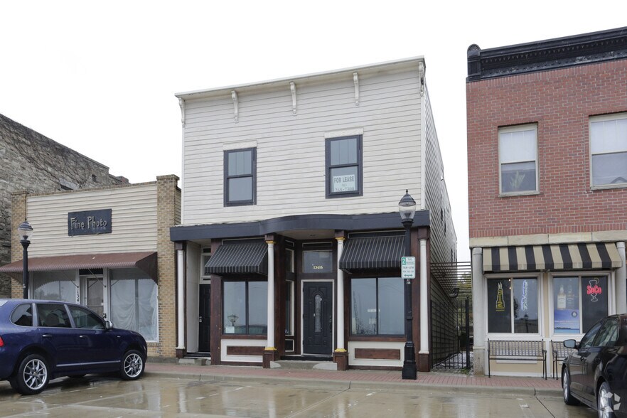 More Photos Of 13416 Santa Fe Trail Dr, Lenexa Storefront Retail Office For Lease