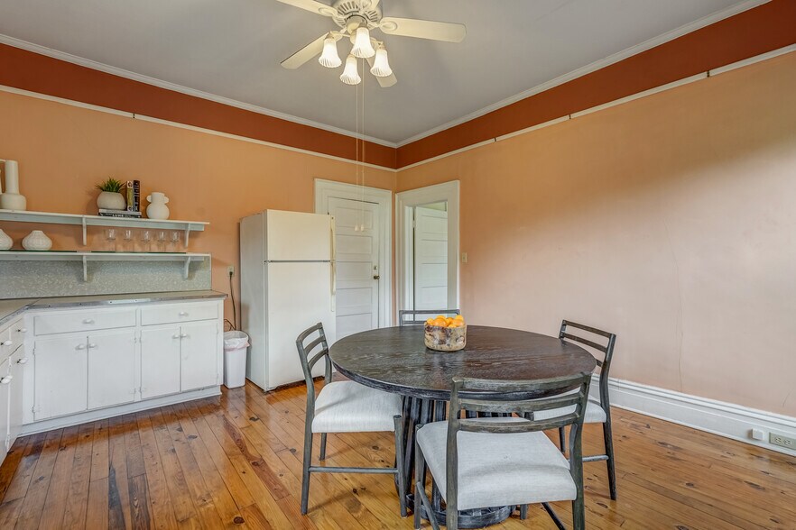 More Photos Of 13126 W James Anderson Hwy, Buckingham Office For Sale