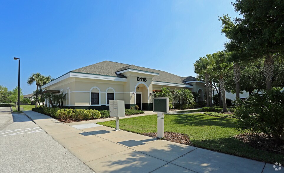 More Photos Of 8118 118th Ave N, Largo Office For Sale