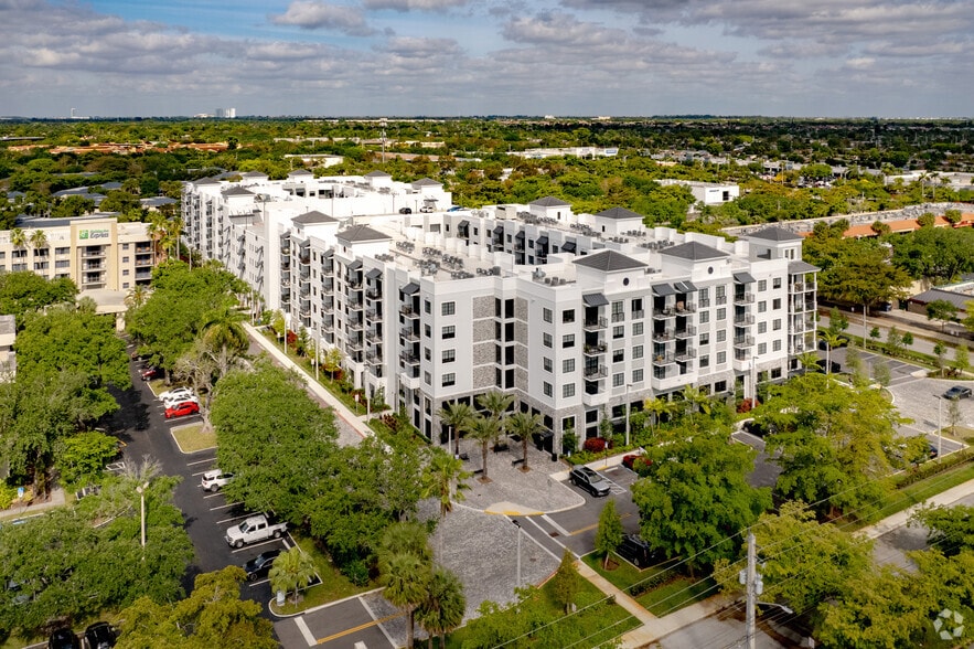 More Photos Of 1711 N University Dr, Plantation Coworking Space