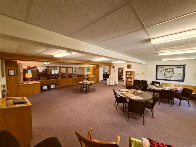 More Photos Of 832 E Center St, Warsaw Religious Facility For Sale
