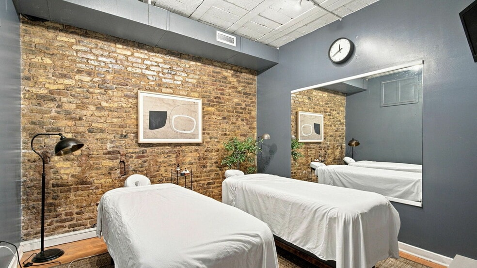 More Photos Of 304 S Gay St, Knoxville Office Residential For Sale