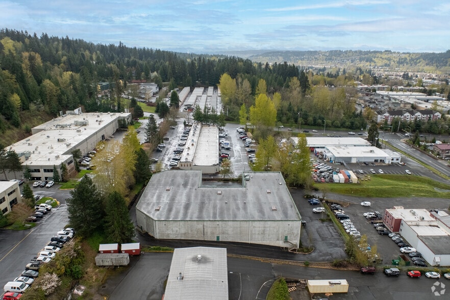 More Photos Of 19180 144th Ave NE, Woodinville Distribution For Sale