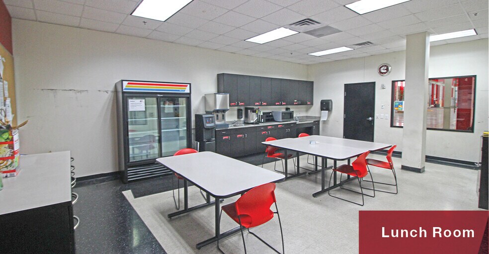 More Photos Of 4444 Kennedy Commerce Dr, Houston Manufacturing For Lease