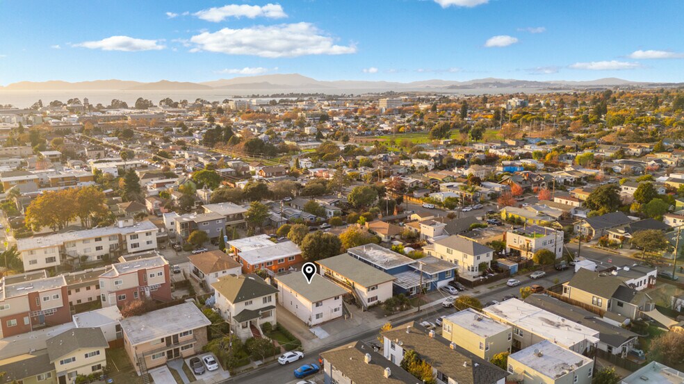 More Photos Of 2920-2922 Stanton St, Berkeley Apartments For Sale