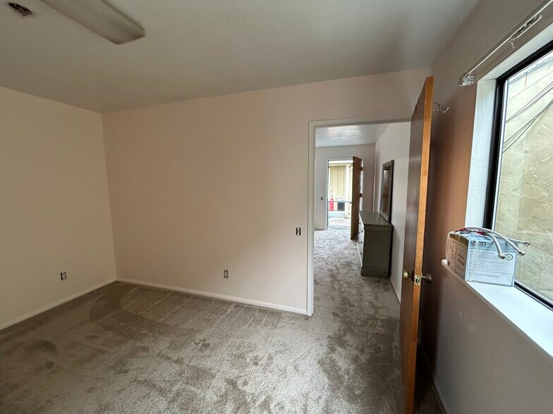 More Photos Of 1420 4th St, Eureka Hotel For Sale
