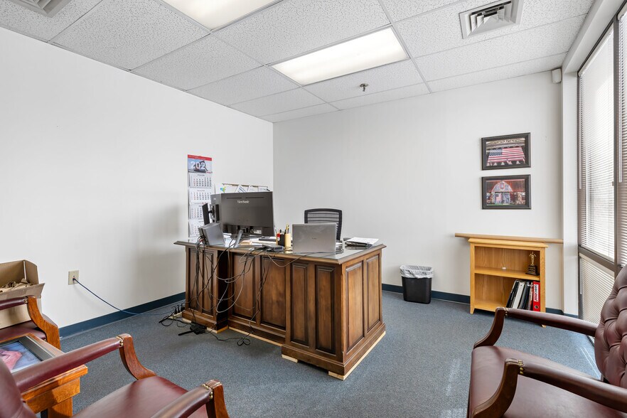 More Photos Of 9 Delta Dr, Londonderry Warehouse For Sale