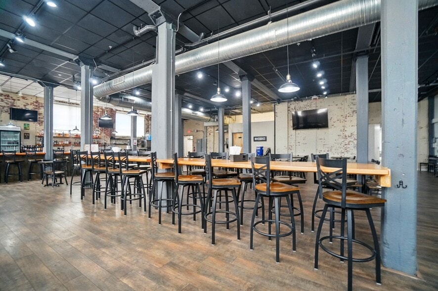 More Photos Of 109 N Hayne St, Monroe Apartments For Sale