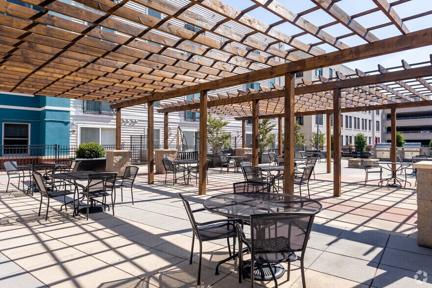 More Photos Of 20 Maryland Ave, Rockville Multifamily For Sale