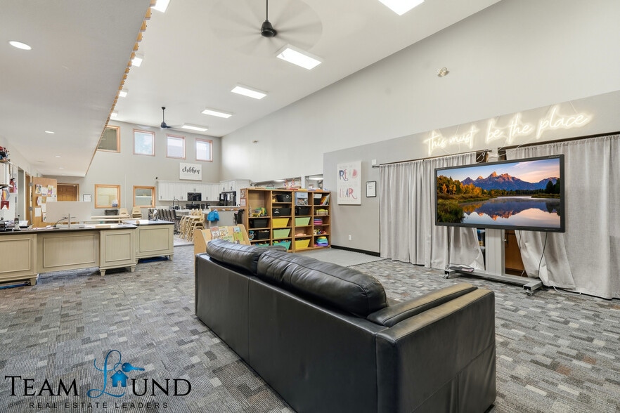 More Photos Of 915 S McKinley St, Casper Office Residential For Sale