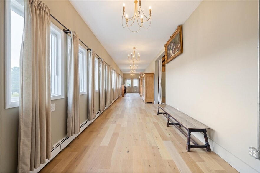 More Photos Of 80 Gravel Pike, Red Hill Office For Lease