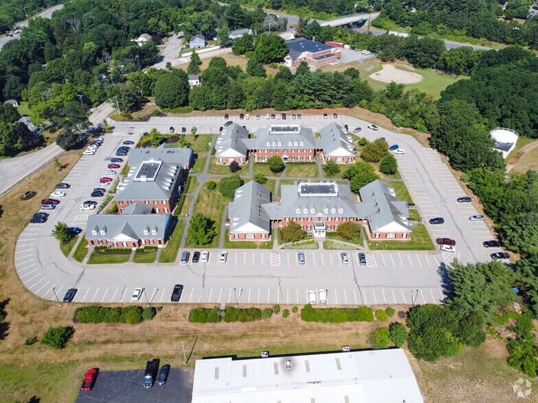 More Photos Of 875 Greenland Rd, Portsmouth Medical For Sale