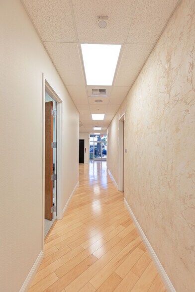 More Photos Of 1226 H St, Sacramento Office For Sale