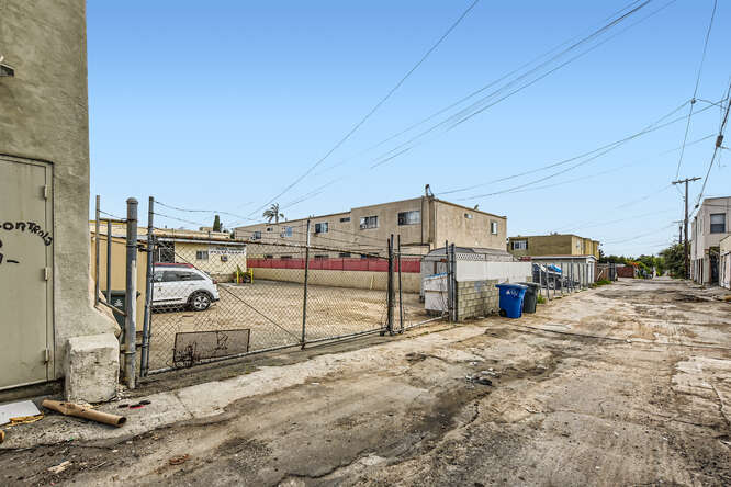 More Photos Of 3874 38th St, San Diego Restaurant For Sale